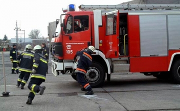 Nem telt eseménytelenül a dombóvári hivatásos tűzoltók hétvégéje