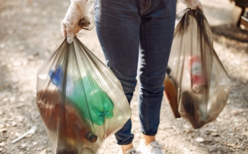 Változtak a kommuniális hulladék „zsákos” elszállításának feltételei Dombóváron