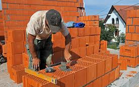 Lakásfelújítás: hogyan válasszunk kivitelezőt? 