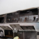 Iskolásokat szállító autóbusz gyulladt ki Mászlonynál