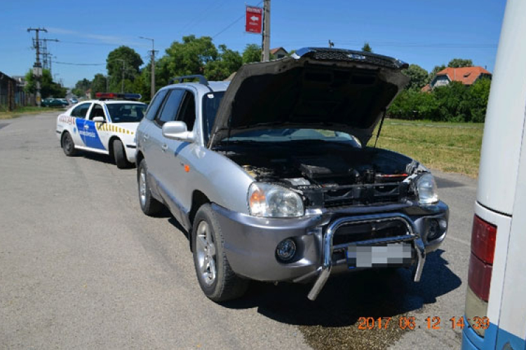 Egy személygépkocsi autóbusznak ütközött Dombóváron