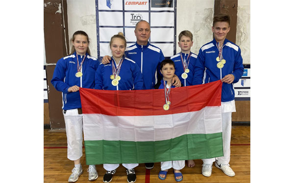A Dombóvári Karatesuli öt tagja ismét Szerbiában versenyzett