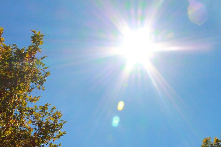 Esős kezdet után a hétvégén is meleg, napsütéses idő várható