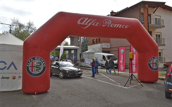Nyolcvan gyönyörű Alfa Romeo állt rajthoz a Selénia Rallyn