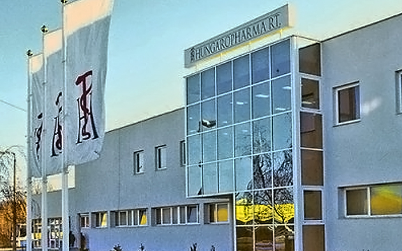 Valamennyi kórházzal felbontotta szerződését a legnagyobb hazai gyógyszerbeszállító