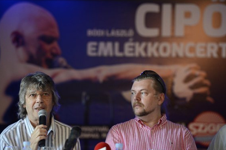 Sziget - Cipő-emlékkoncert a mínusz egyedik napon