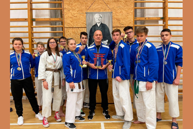 Dombóvári sikerek a VI. Keszthely Kupa Ippon Shobu Karateversenyen