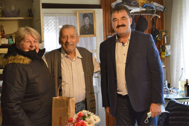 90. születésnapján köszöntötték Feri bácsit