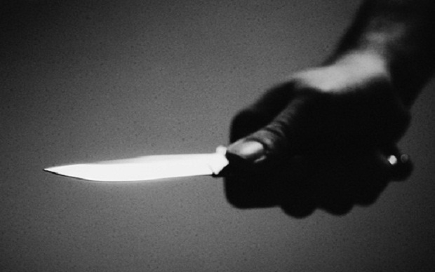 Késsel rabolt egy 12 éves fiú Ráckevén