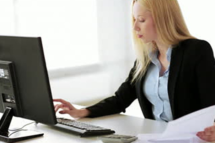 Jó döntés katát, kivát választani