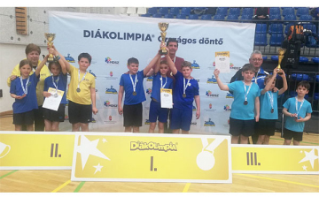 Aranyérmes lett a dombóvári csapat az asztalitenisz diákolimpián