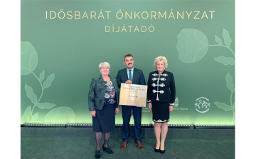 Dombóvár Város Önkormányzata elnyerte az Idősbarát Önkormányzat Díjat