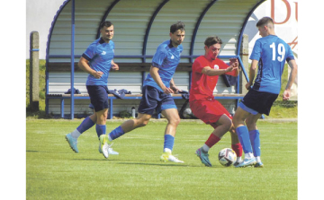Veretlenül bajnok a Dombóvári  Futball Club